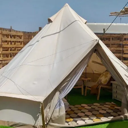 Glamping Corner - Back To Nature